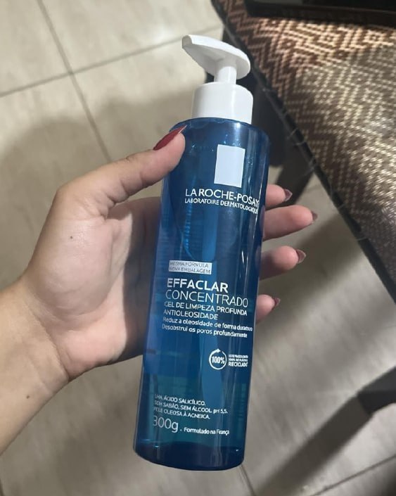 La Roche-Posay Effaclar Gel de Limpeza Facial Antiacne Concentrado 300ml