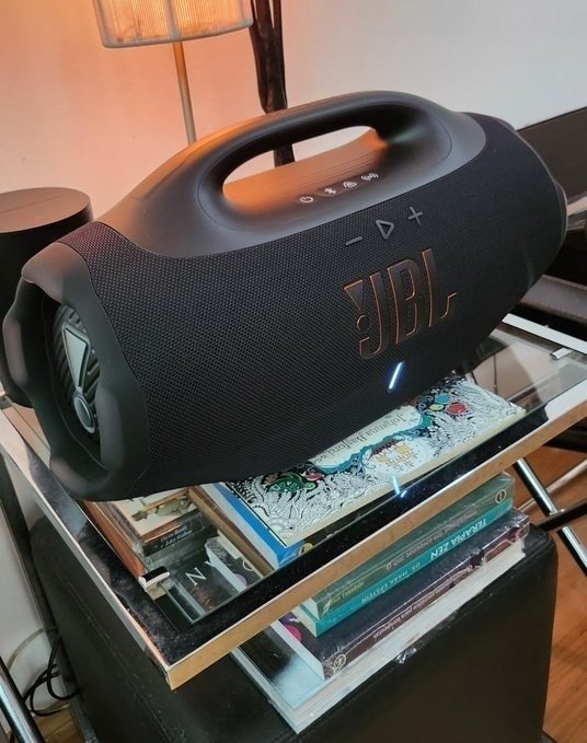 Caixa de Som JBL Boombox 4 Bluetooth Portátil 210W Bivolt Azul + Frete Grátis