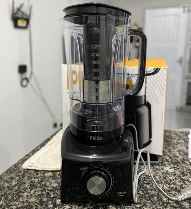 Liquidificador Philco 2,7L 4 Velocidades 1050W PLQ11A
