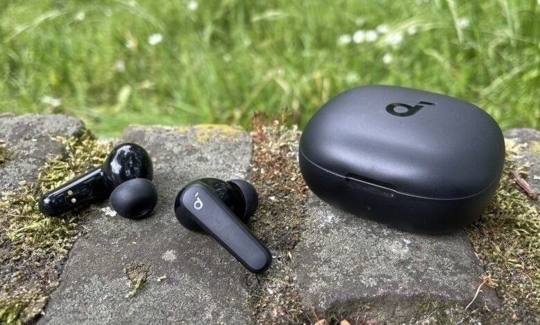 Fone de Ouvido Soundcore P30i da Anker