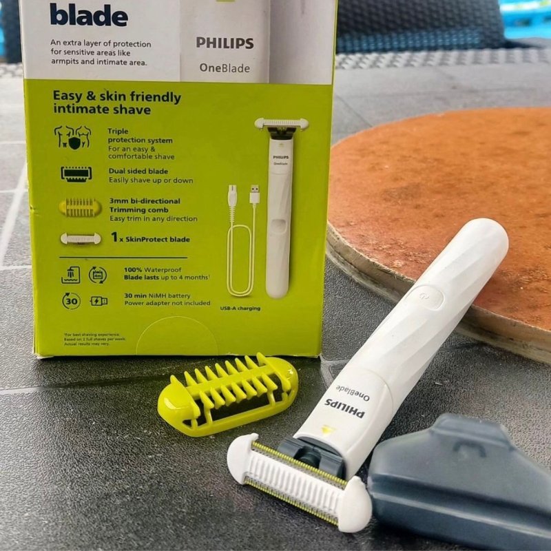 Aparador e Raspador Oneblade Intimate Philips