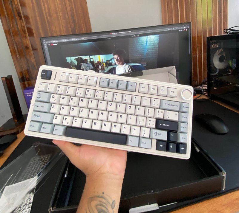 Teclado Mecanico Gamer F75 Sem Fio Tri Mode Rgb Free Wolf Glacier Blue