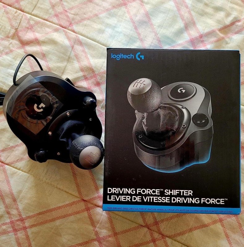 Câmbio Logitech G Driving Force