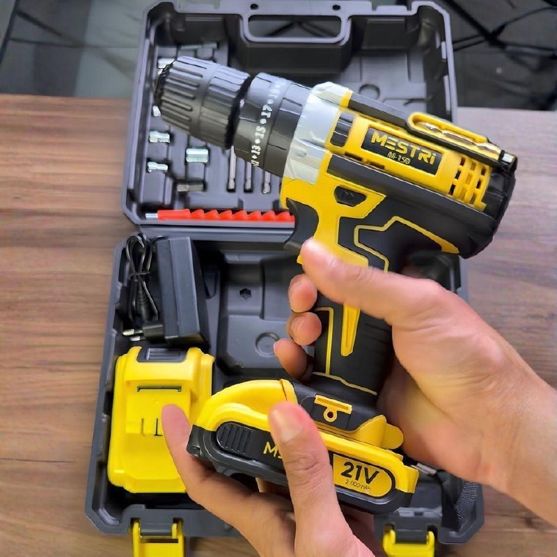 Furadeira Parafusadeira De Impacto 2 Baterias 21v + 46 Peças 110v/220v 60hz