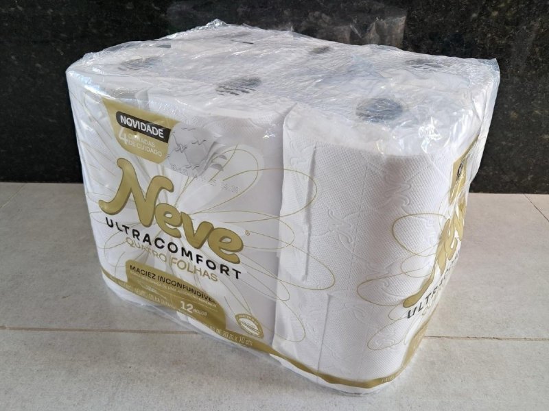Neve Papel Higiênico 12 Rolos Ultracomfort Folha Quádrupla 20M