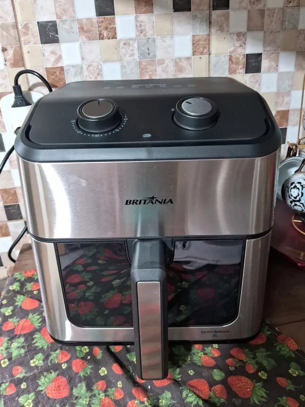 Air Fryer Britânia 8L Redstone Visor Glass BAF80, 127V