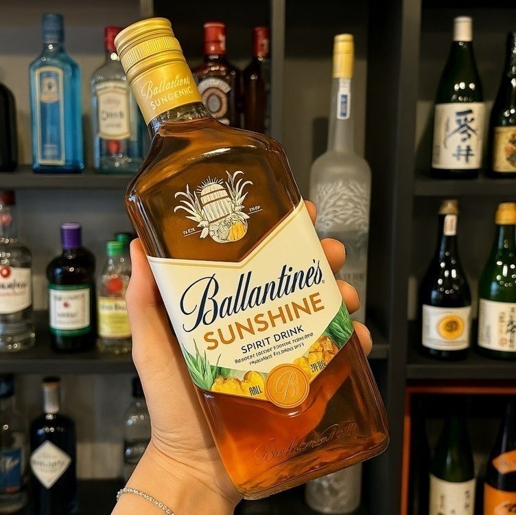 Whisky Ballantine's Sunshine Abacaxi 700ml
