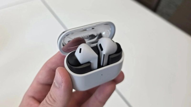 Samsung Galaxy Buds3 Fe, Fone De Ouvido Sem Fio, Cancelamento Ativo De Ruído, Galaxy Ai Cinza + Frete Grátis