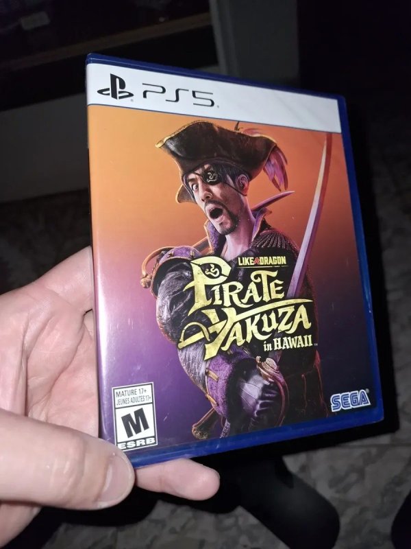 Like A Dragon Pirate Yakuza In Hawaii PS5 Mídia Física