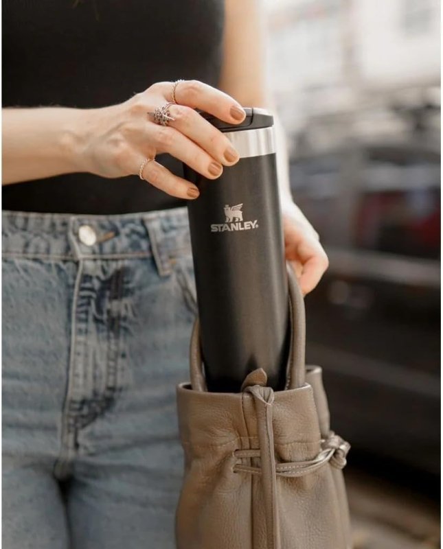 Stanley Garrafa Térmica Aerolight Transit Black 591ml