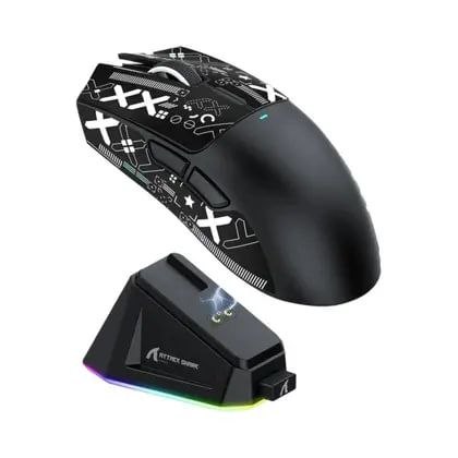 Mouse Gamer Sem Fio Attack Shark X11 PixArt PAW3311 Com Três Modos BT 2.4G E Base De Carregamento