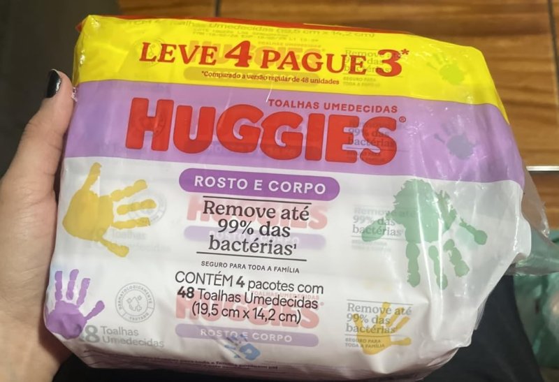 192 un. Lenços Umedecidos Huggies Rosto e Corpo