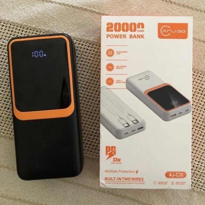 Power Bank 20.000mAh com Display Digital