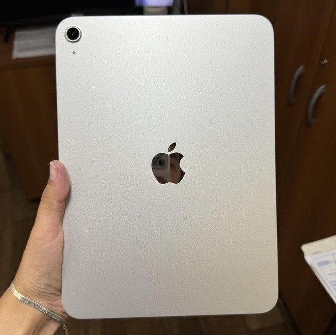 Apple iPad 2025 128 GB Prateado (A16)