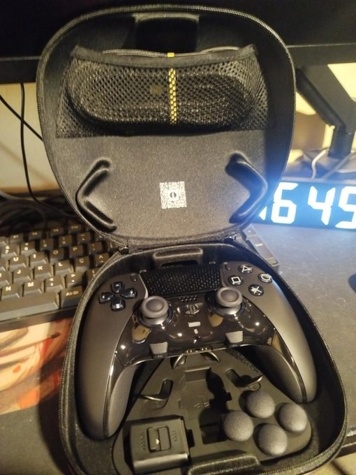 Controle sem fio DualSense Edge™ - Midnight Black