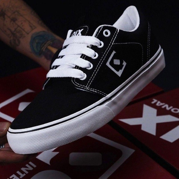 Tênis Qix Skate Combat 3 Vulcan Preto Branco Original + Frete Grátis