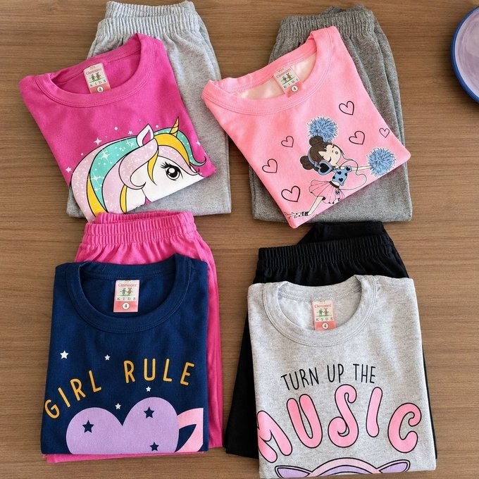 Kit com 8 Peças Moletom Infantil