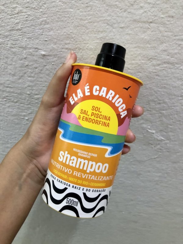 Lola Cosmetics Ela é Carioca Shampoo Nutritivo 500g