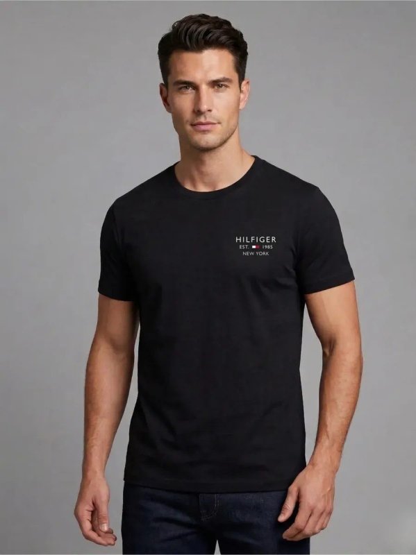 Camiseta Tommy Masculina Brand Love Small Logo Preta