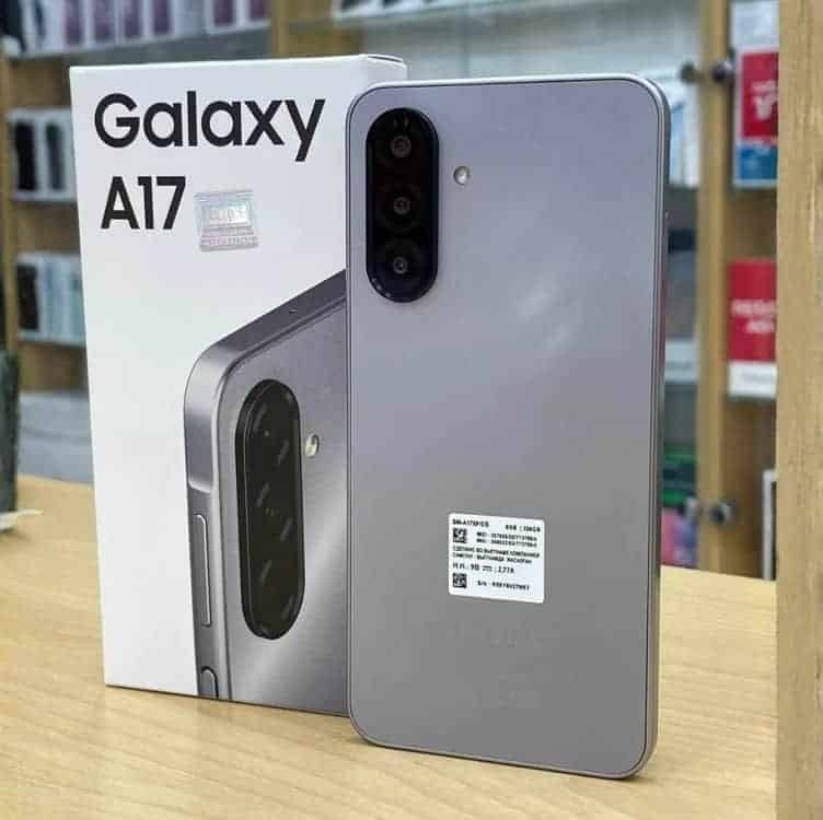 Smartphone Samsung Galaxy A17 Com Ia, 256gb, 8gb Ram, Câm De 50mp, Tela De 6.7 , Nfc, Ip54 - Preto