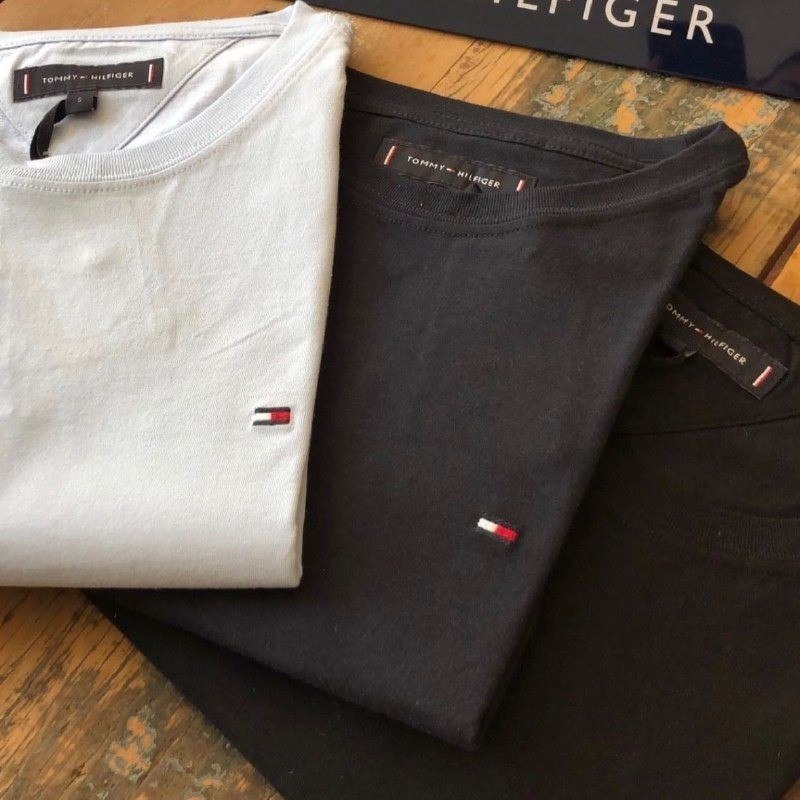 Kit com 3 Camisetas Tommy Hilfiger
