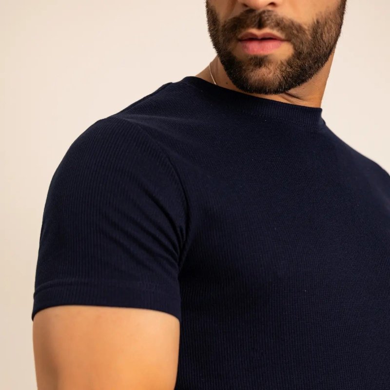 Camisa Masculina Básica Texturizada Premium - Gola Redonda