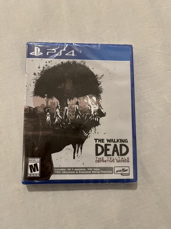 The Walking Dead: The Telltale Definitive Series - PlayStation 4 com Frete Grátis