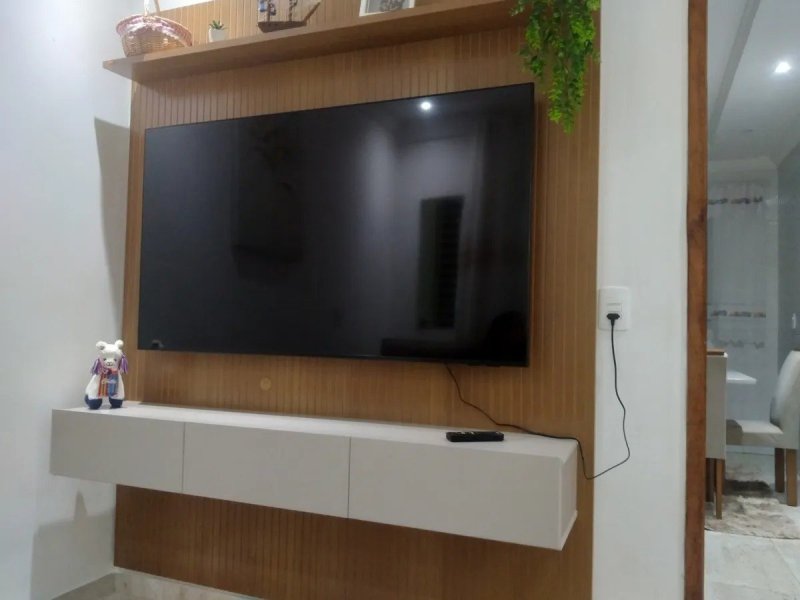 Smart Tv Samsung Led 65 Lh65befh4ggxzd Led Crystal Processor 4k Uhd Tizen 110v/220v + Frete Grátis