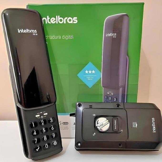Fechadura Digital Intelbras de Sobrepor com Senha FR 10