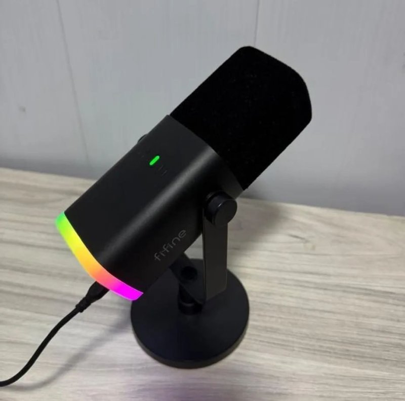 Microfone Dinâmico Fifine AM8