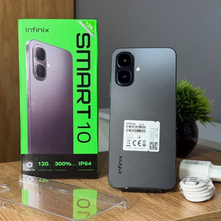 Smartphone Infinix Smart 10 4GB RAM 256GB SSD