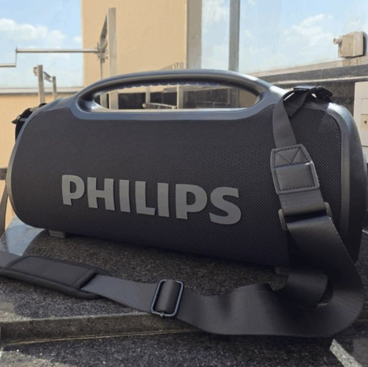 Caixa De Som Philips Boombeat / Boombox 200w Ip66 Bluetooth Power Bank Cor Preto