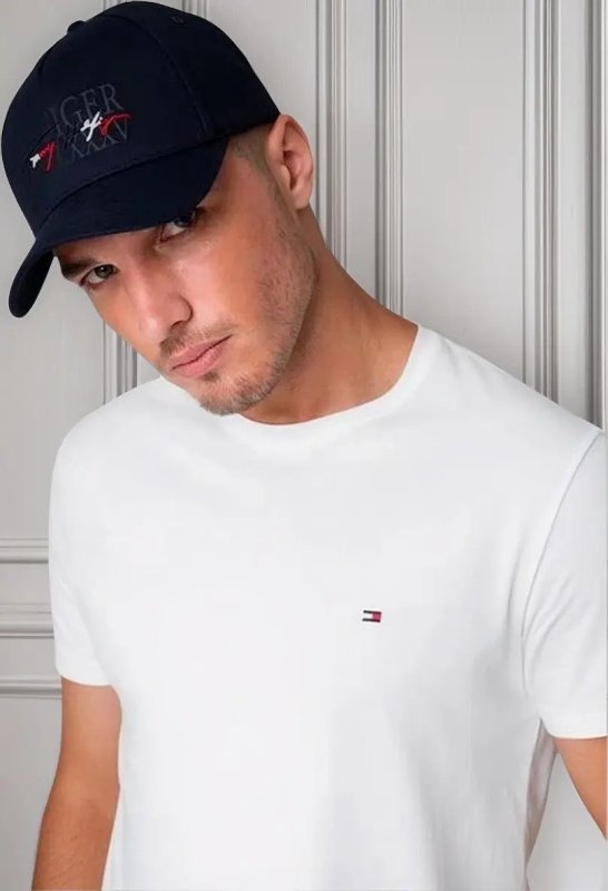Camiseta Tommy Hilfiger Essential Cotton Icon Branca