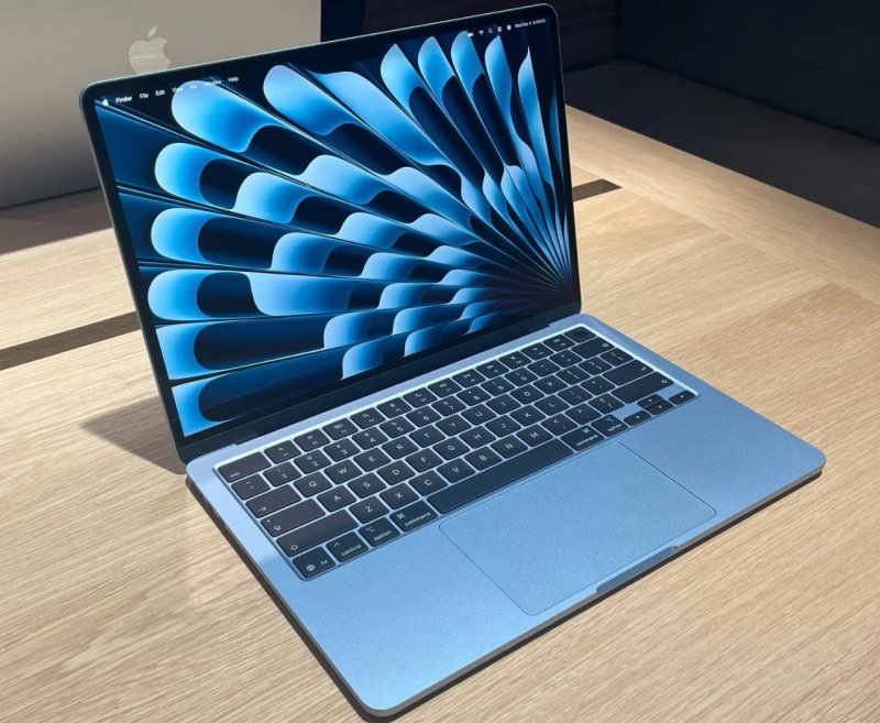 MacBook Air M5 16GB RAM 13” 15" 512GB Original
