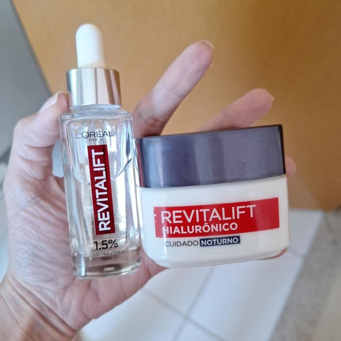 Kit L'Oréal Paris Sérum Preenchedor Facial Anti-Idade Revitalift Hialurônico com Creme Facial de 49g