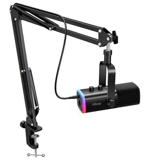 Microfone Fifine AM8 com Braço Articulado