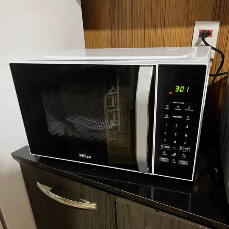 Micro-ondas 25L Philco 110V