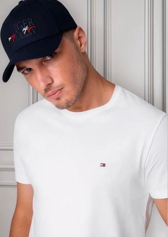 Camiseta Tommy Hilfiger Essential Cotton Icon Branca