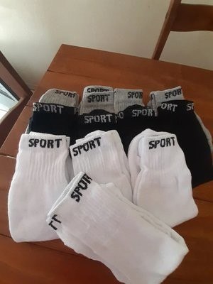 12 Pares De Meias Masculinas Cano Alto Grossa Algodão Oferta Sortida Liso Un