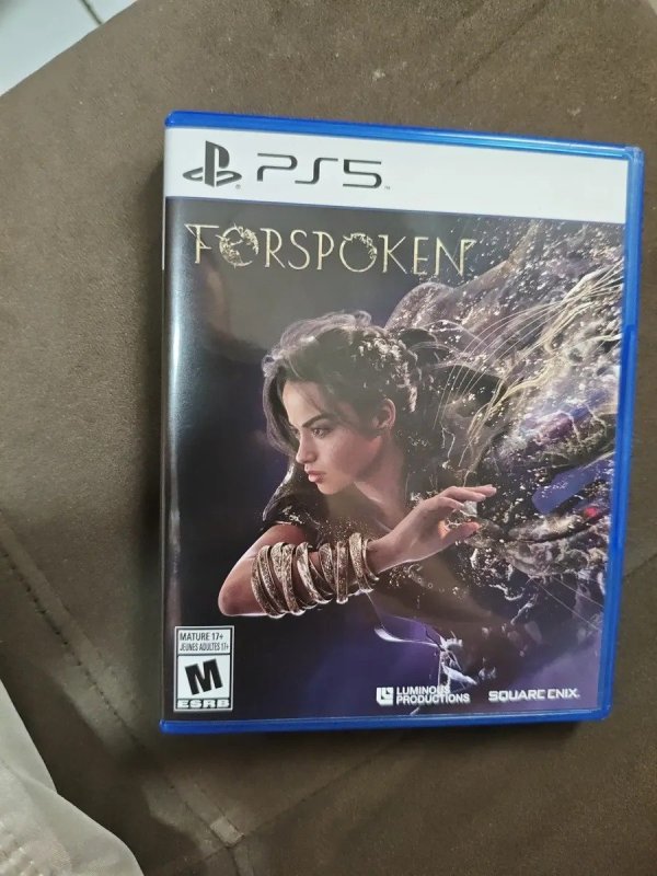 Forspoken Standard Edition PS5 Físico