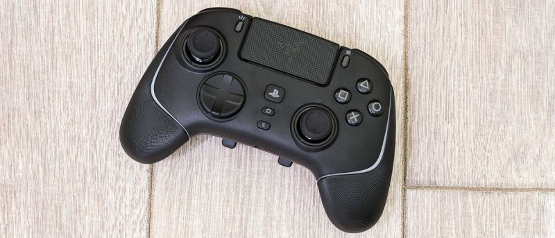 RAZER WOLVERINE V2 PARA PS5