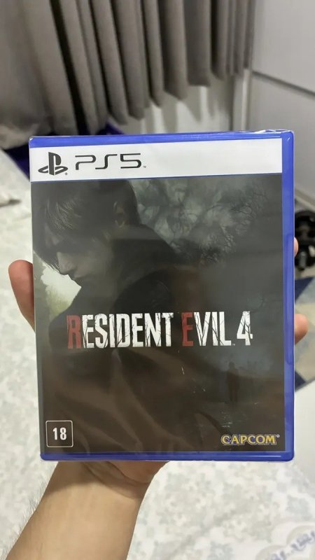 Resident Evil 4 Remake PS5 Mídia Física Português Brasil
