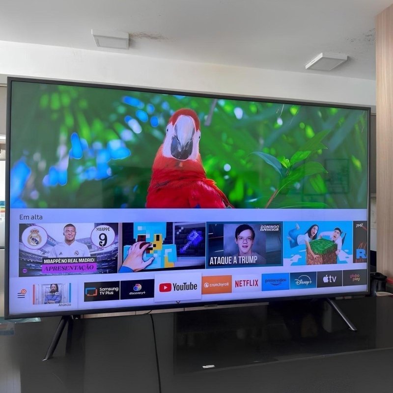 Samsung Smart TV 65" Crystal UHD 4K U8100F