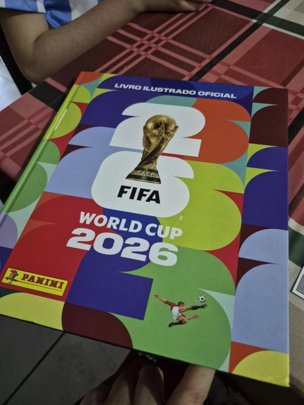 Álbum da Copa do Mundo 2026 com capa dura