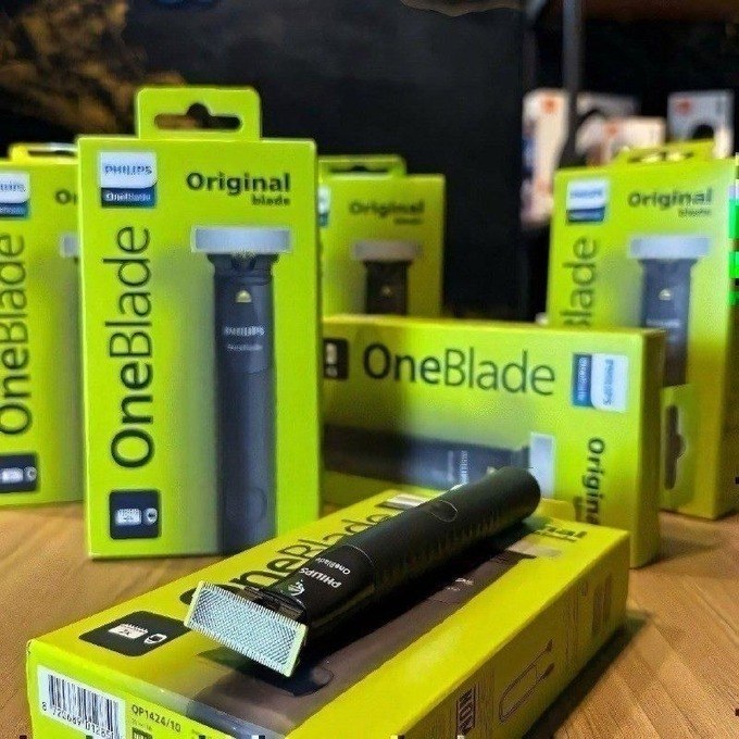 Aparador e Raspador de Pelos Philips OneBlade com 3 Pentes QP2724/10