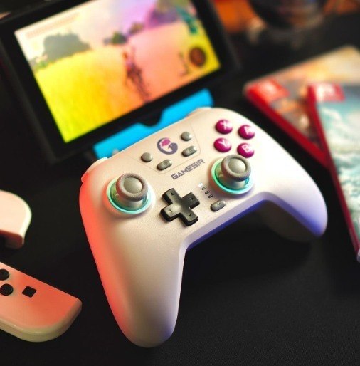 Controle Sem Fio GameSir Nova HD Rumble