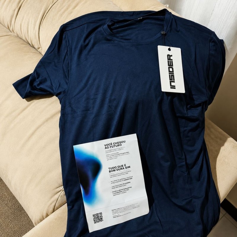 Camiseta Tech Light Insider