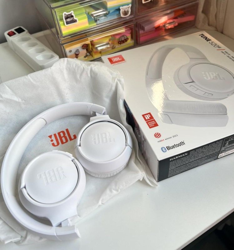 JBL Tune 520BT