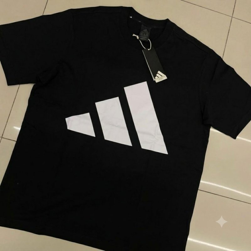 Camiseta Adidas Essentials Big Logo