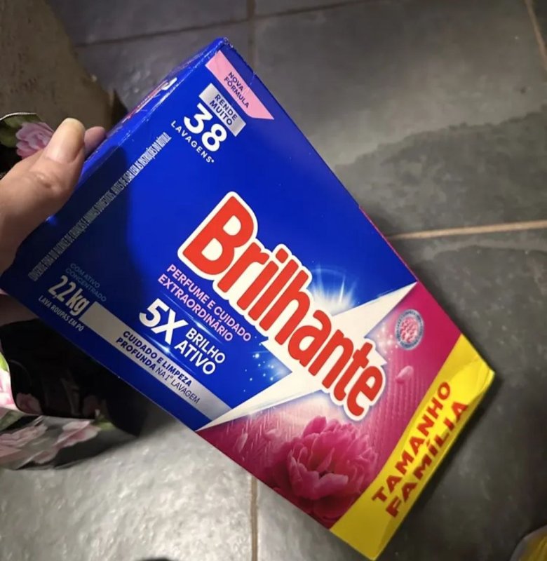 Brilhante Lava-Roupas em Pó Perfume e Cuidado Extraordinário 2,2kg